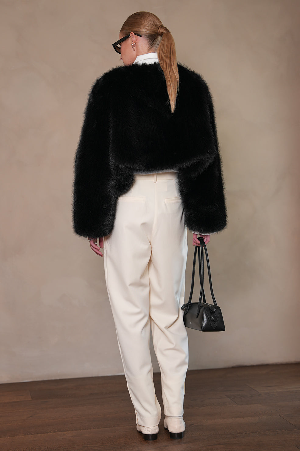 Lucienne Faux Fur Sweater - Black Sweaters Parentezi