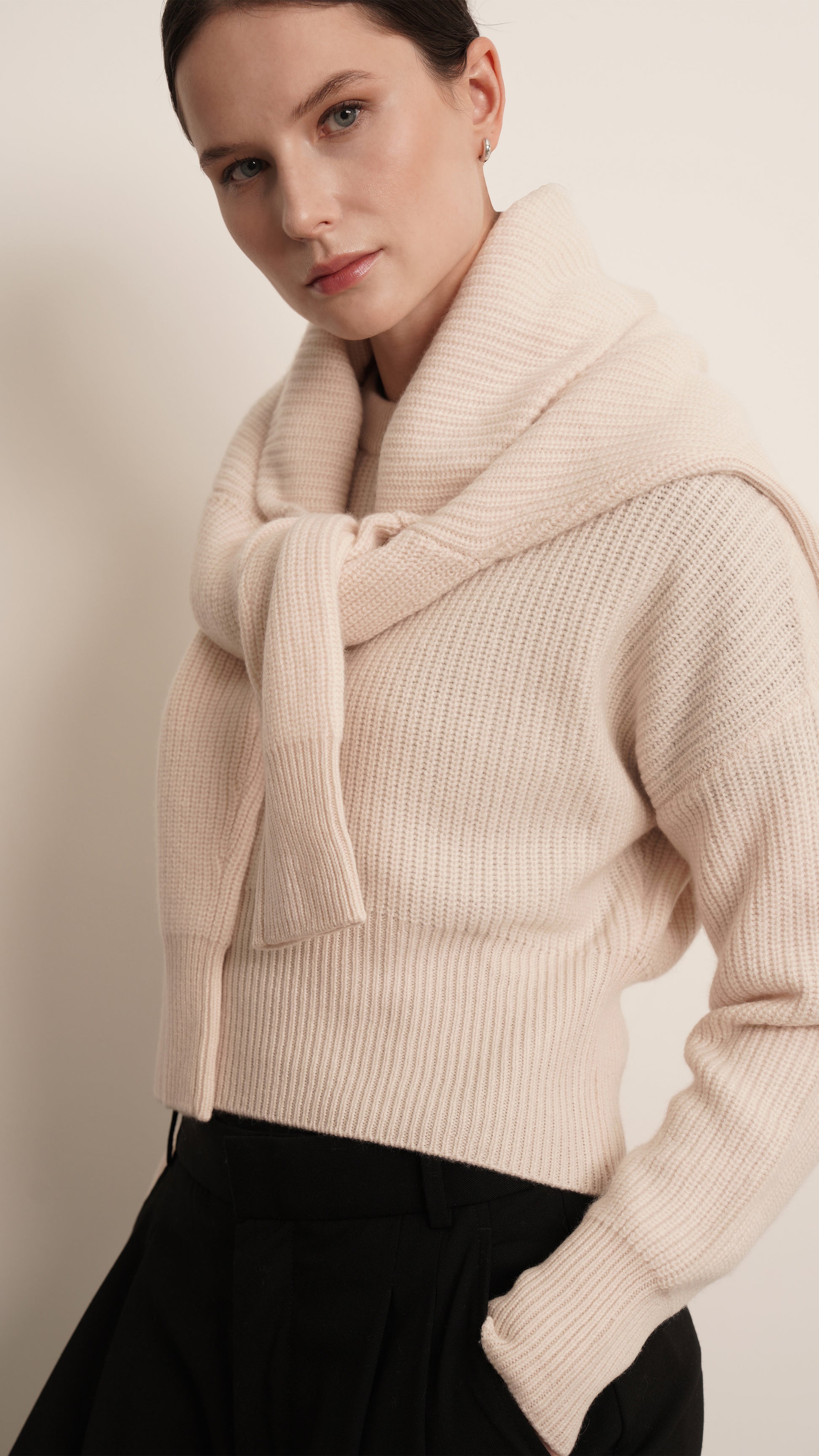 Cashmere Crewneck Pullover - Bone Tops Parentezi