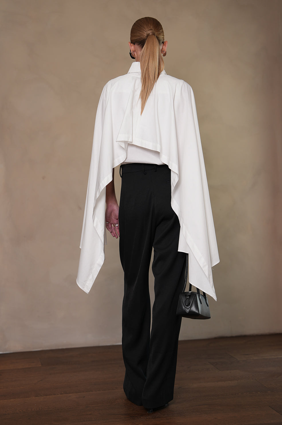 Lowe Cape Shirt - White Tops Parentezi