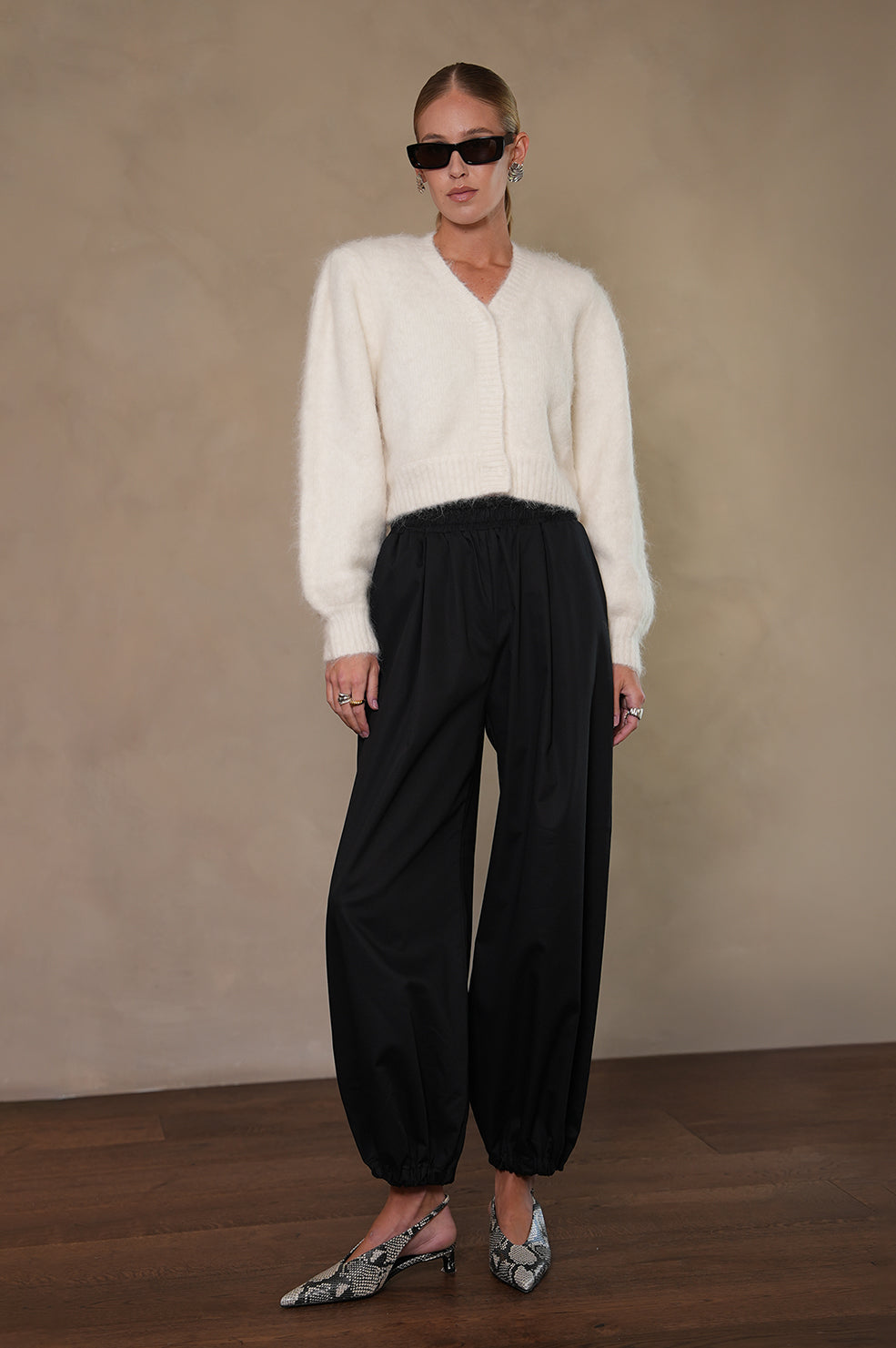 Bella Pants - Black BOTTOMS Parentezi