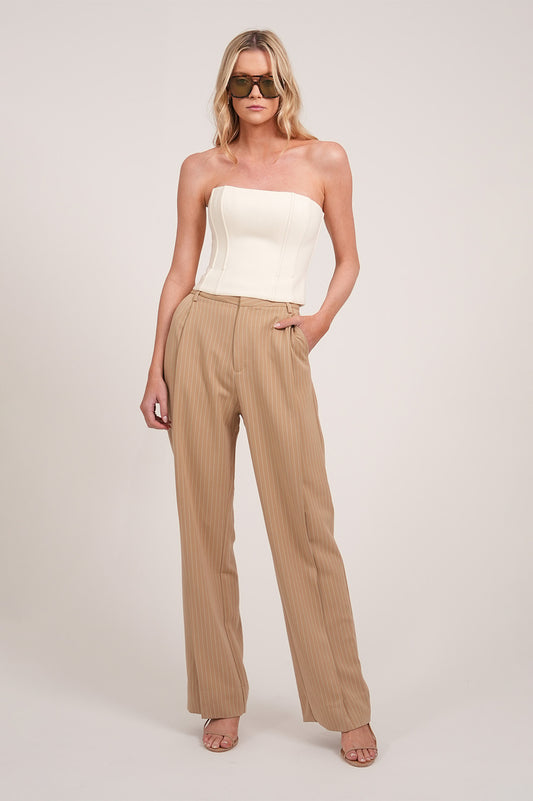 Marcus Pants - Camel Pants Parentezi