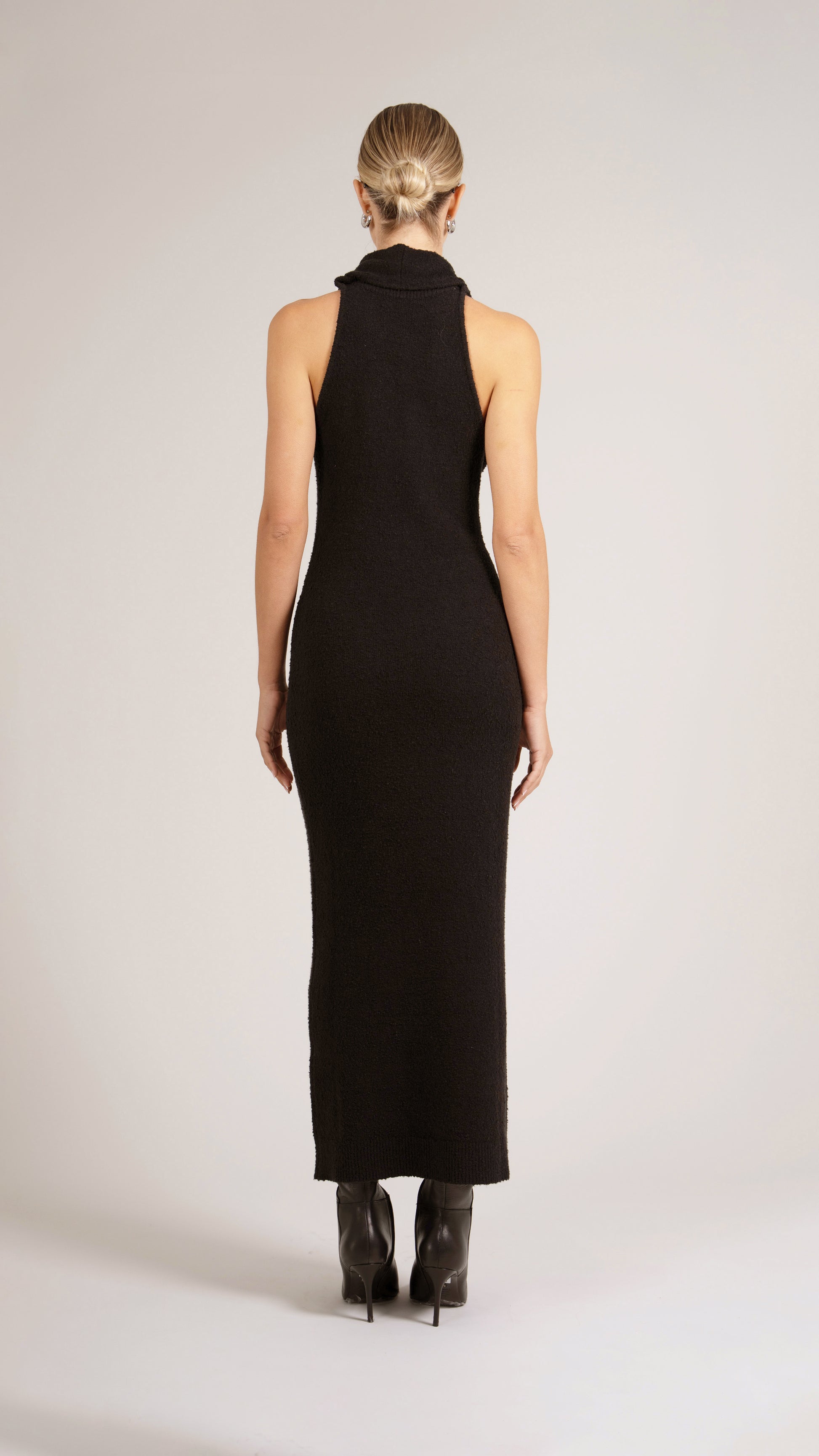 Jacqueline Wrapped Sweater Dress - Black Dress Parentezi
