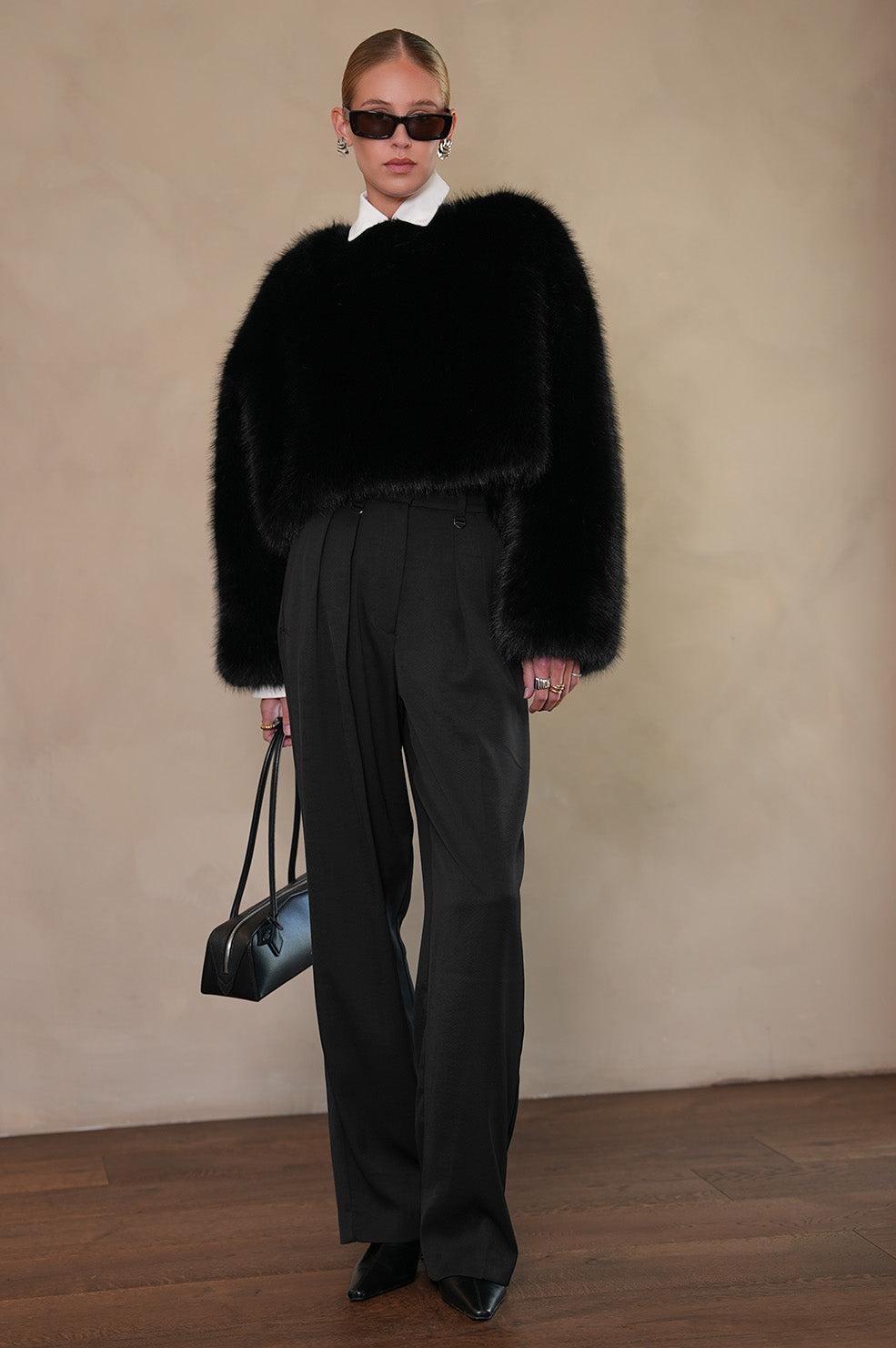 Lucienne Faux Fur Sweater - Black Sweaters Parentezi