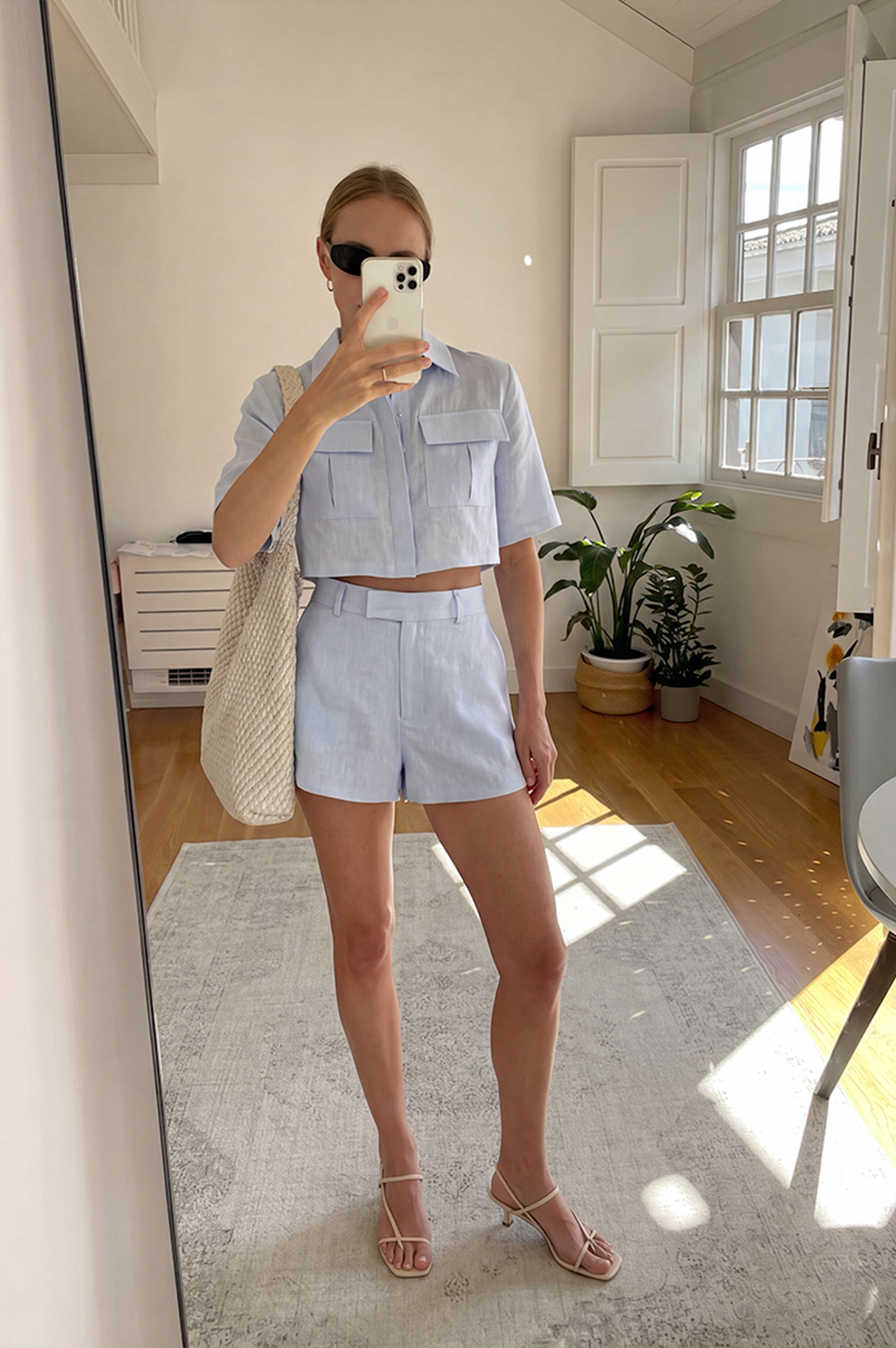 Valeria Cargo Crop - Baby Blue Tops parentezi