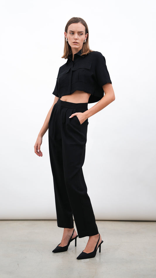 Valeria Cargo Crop - Black Tops parentezi