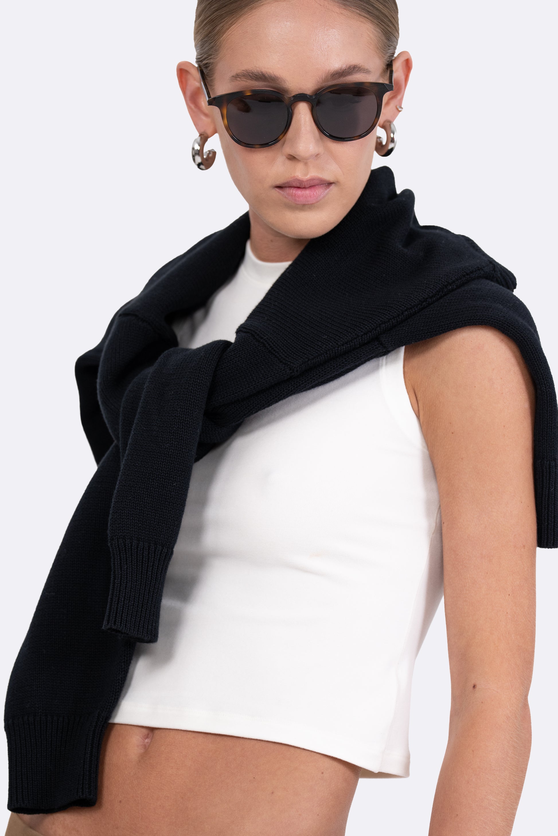 Sora Sweater - Black Tops Parentezi