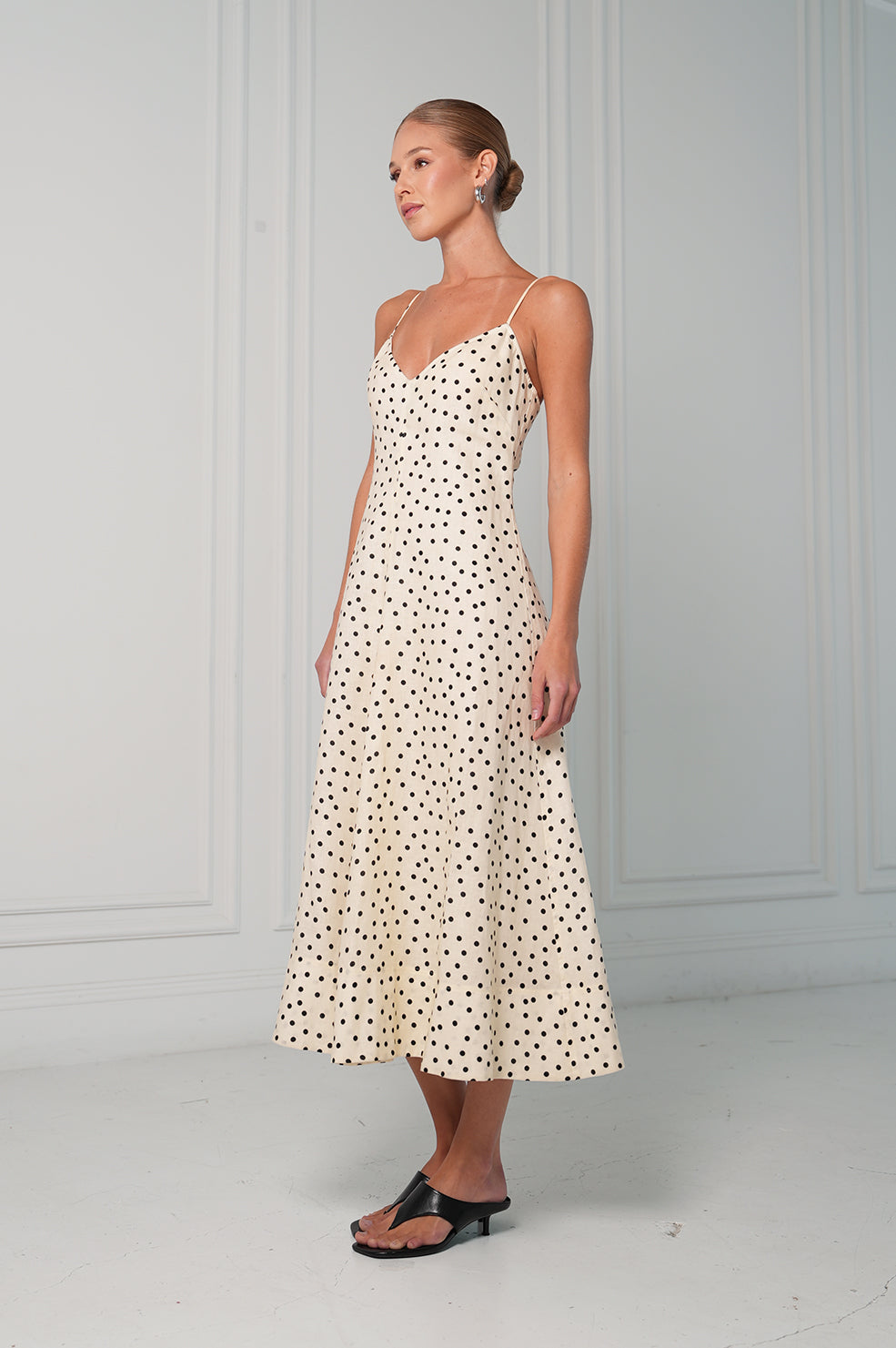 Elle Linen Dress Dress Parentezi