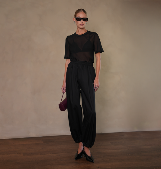 Naomi Tee - Black