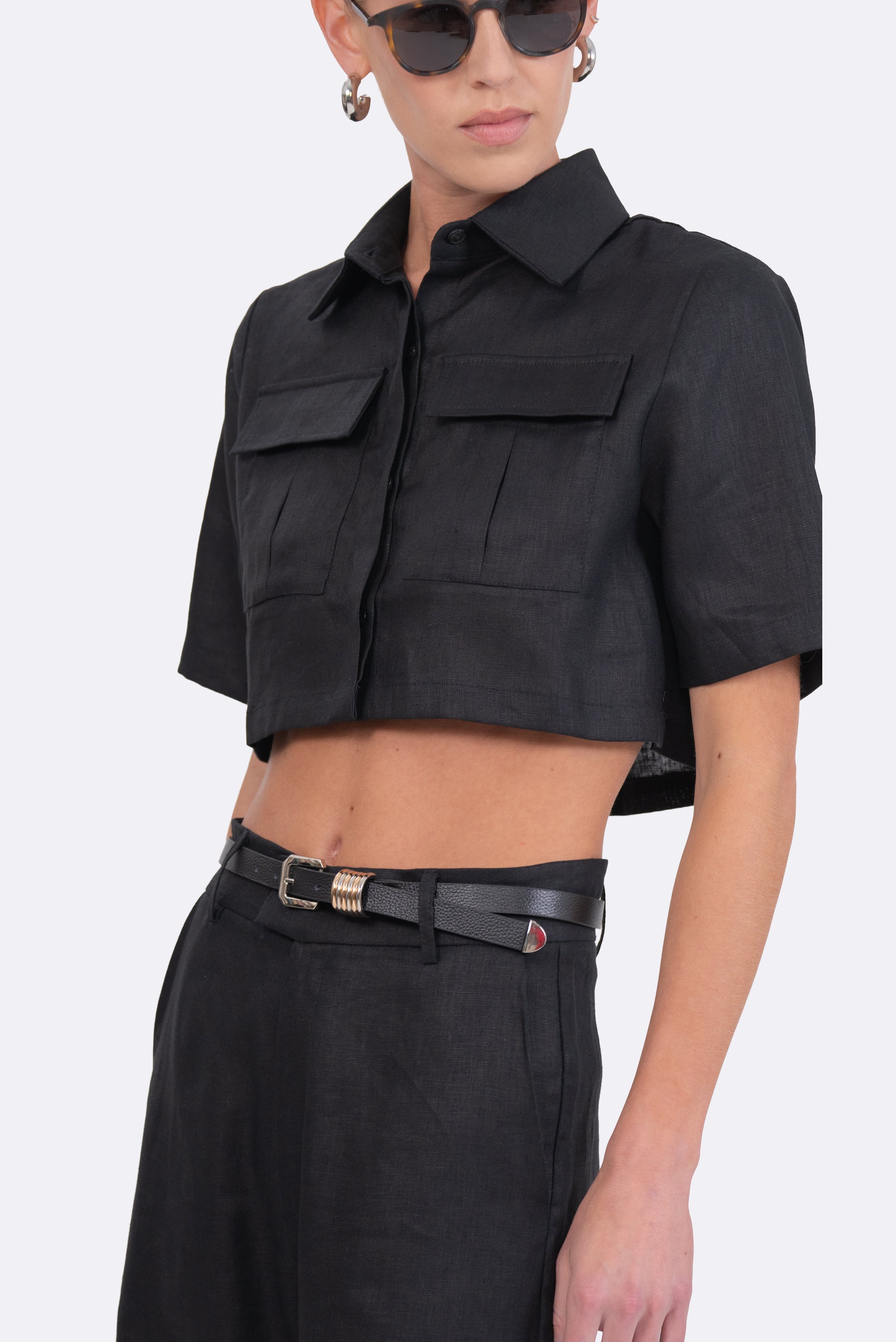 Valeria Cargo Crop - Black Tops parentezi