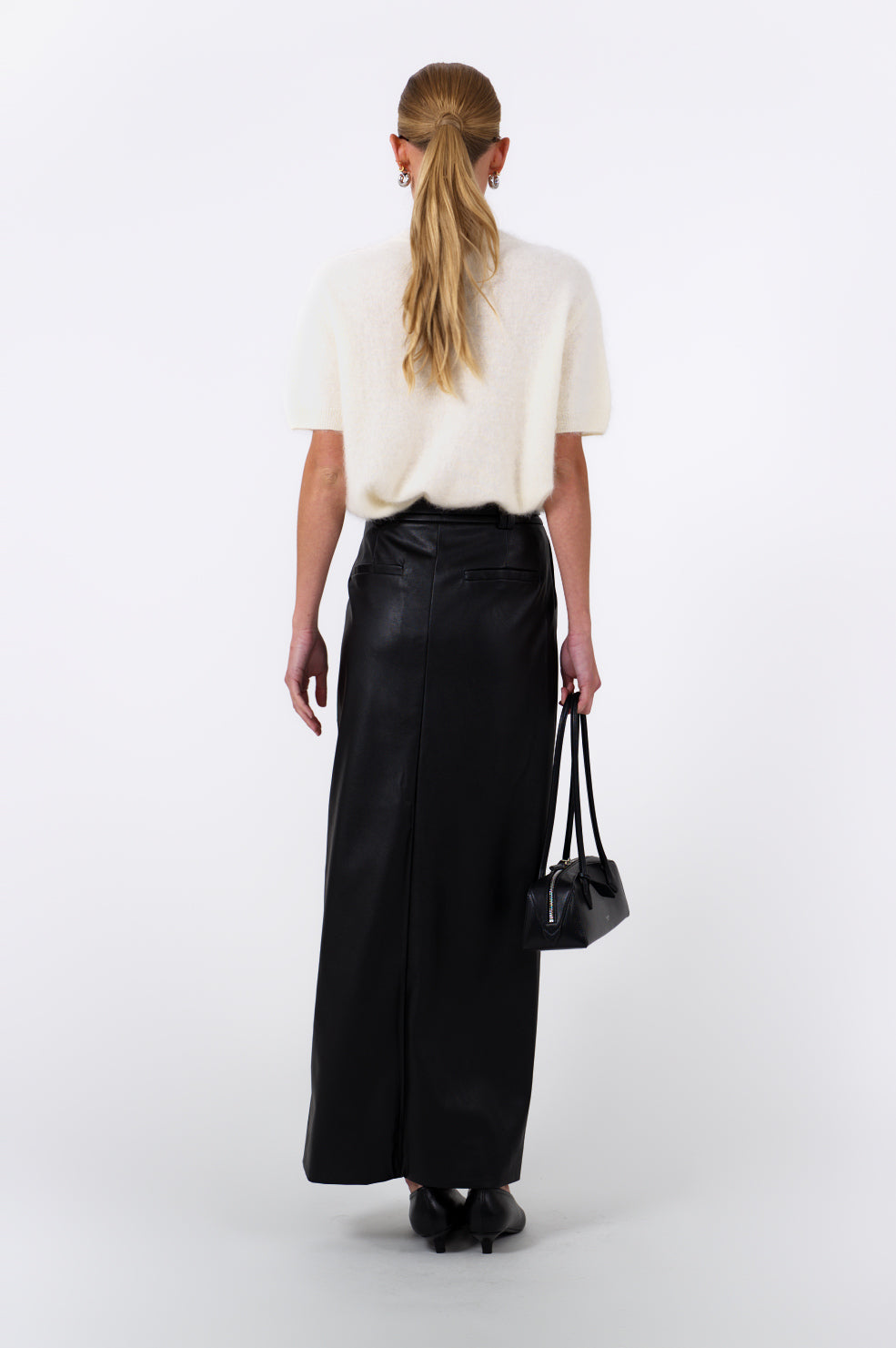 Savannah Cashmere Tee - White Tops Parentezi