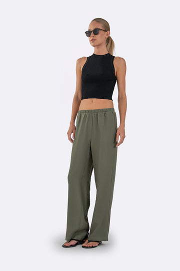 The Travel Pant - Olive