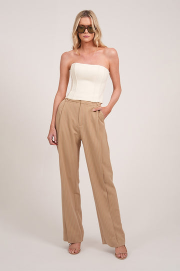 Marcus Pants - Camel Pants Parentezi