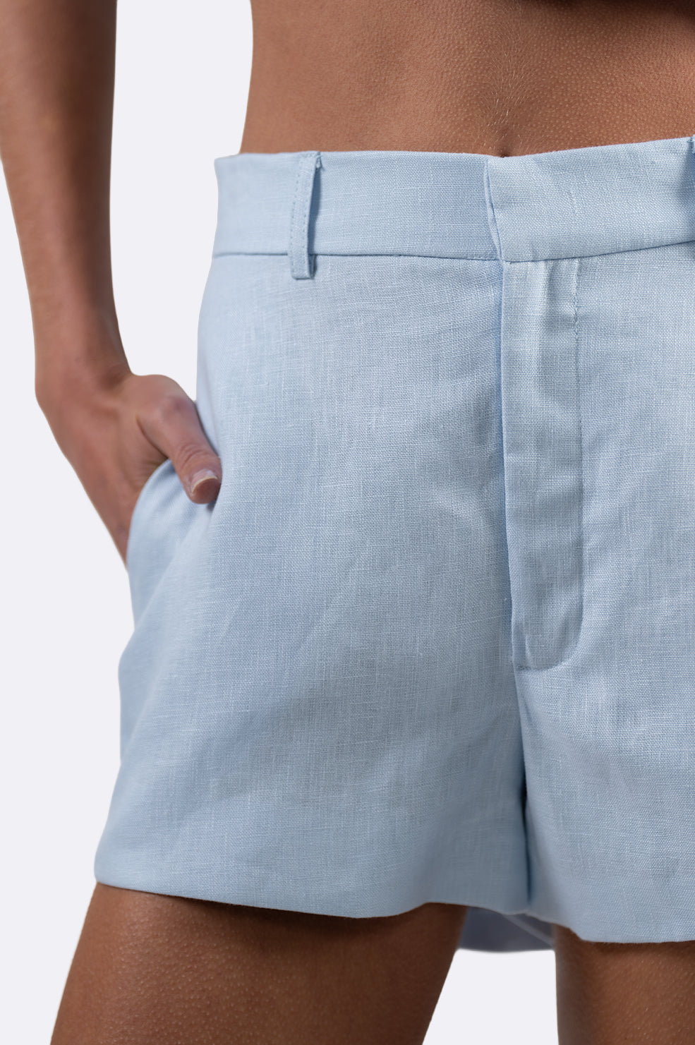 Cami Linen Shorts - Baby Blue Shorts parentezi
