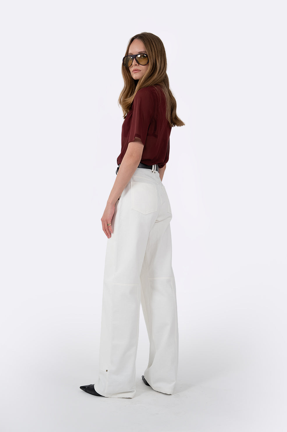 Naomi Tee - Burgundy Tops Parentezi