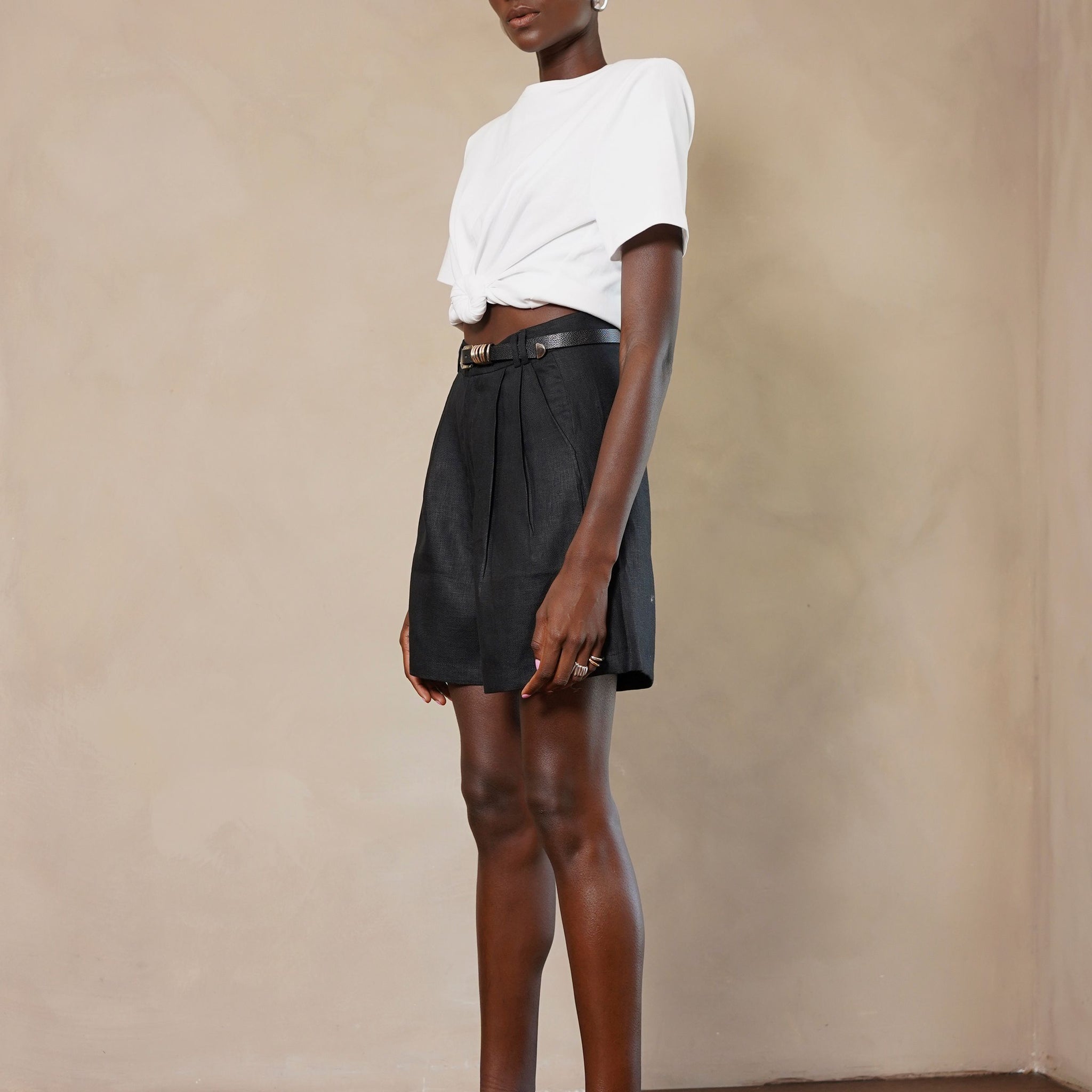 Julietta Shorts - Black Shorts Parentezi