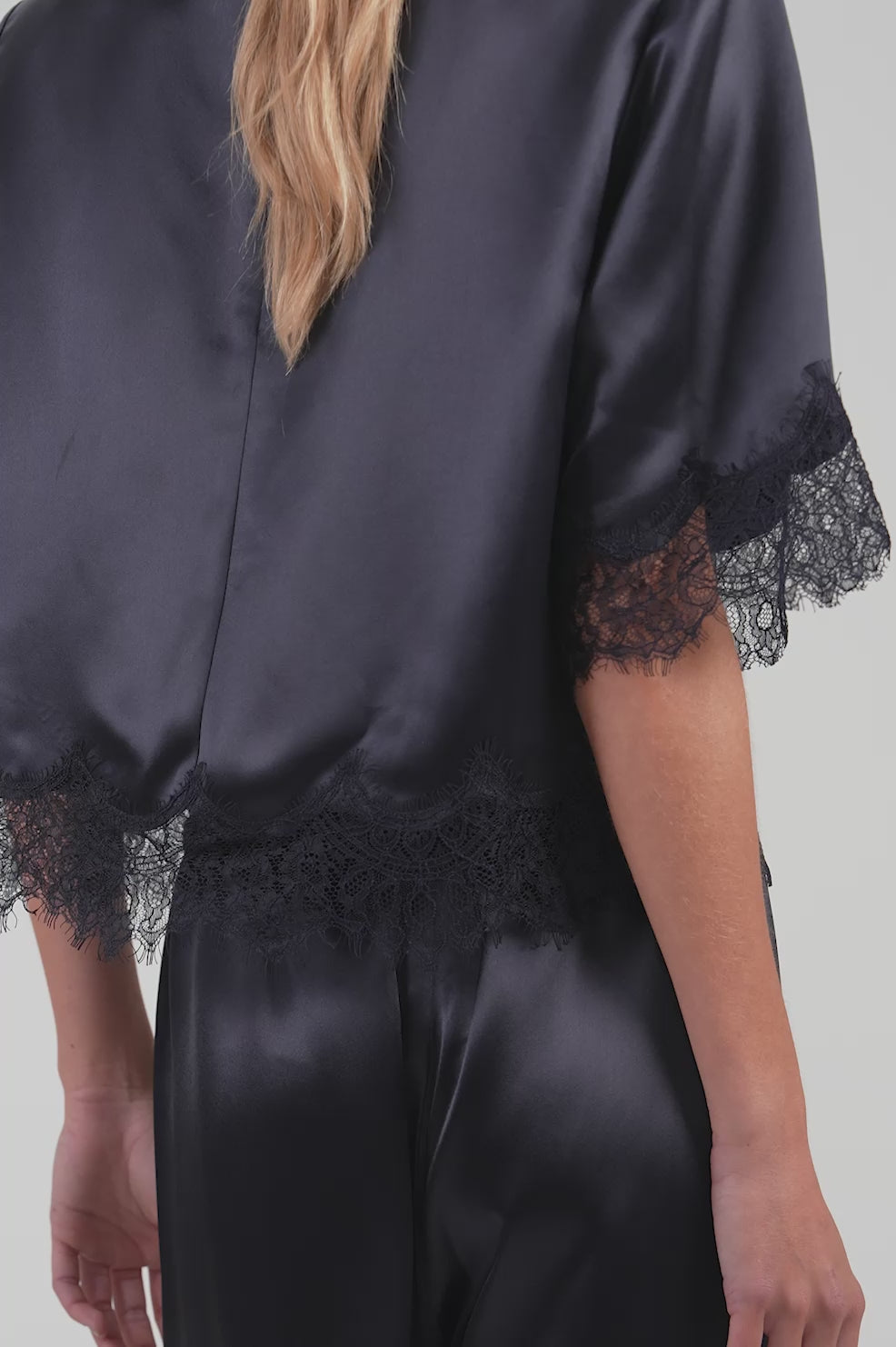 Midnight Satin Top Tops Parentezi