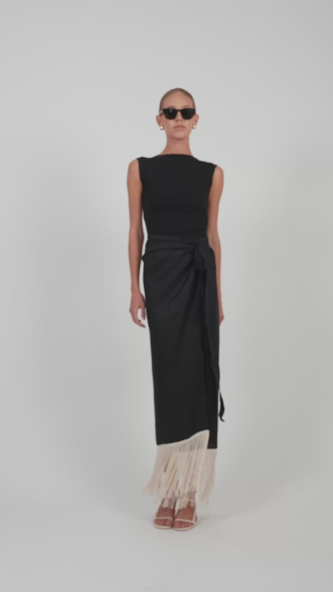 Eze Linen Fringe Skirt - Black BOTTOMS Parentezi