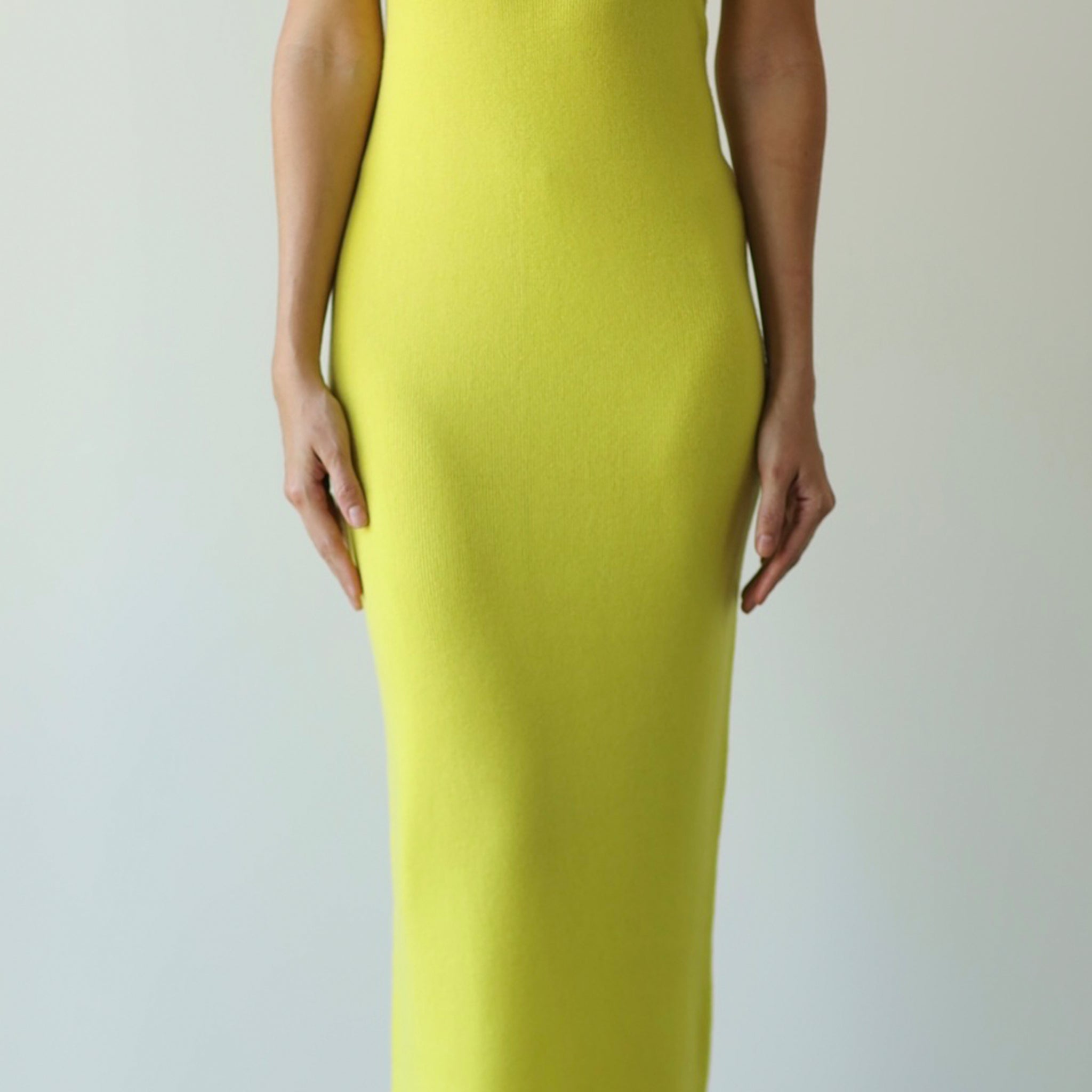 CASHMERE MAXI DRESS - NEON YELLOW